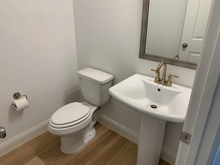 1009 Rockrose Dr — Photo 12