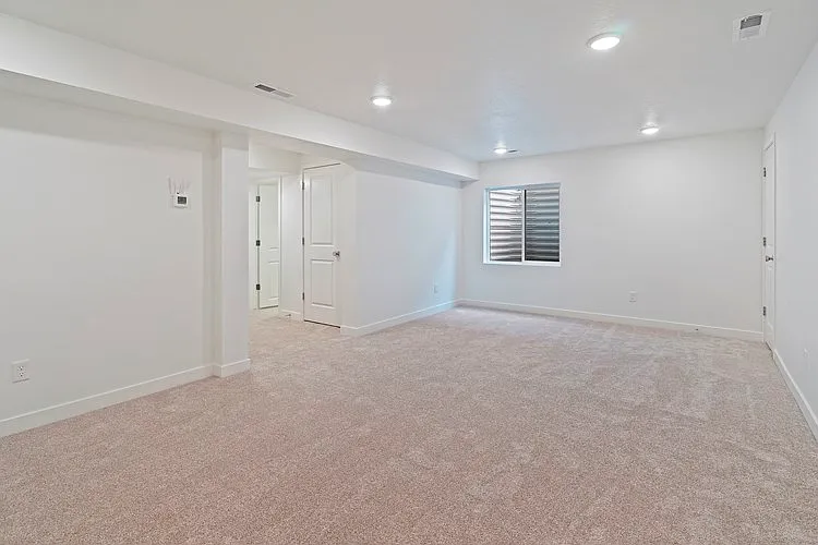 4814 W Washoe Ct — Photo 32