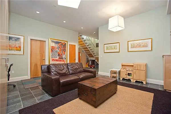 Sold by Space Marketing Shop | media 22