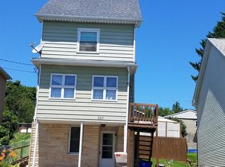 925 W Diamond Ave, Hazleton, PA 18201