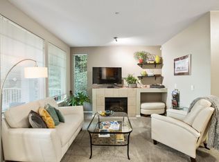 4030 S 213th Ct UNIT E, Seatac, WA 98198