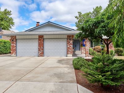 740 NE 34th Pl, Canby, OR, 97013