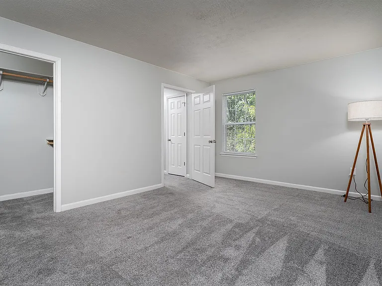 Haverford Place — Photo 15