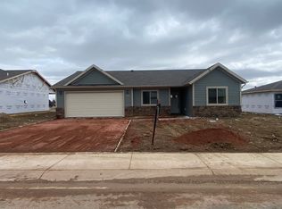683 Lancelot St, Sheridan, WY 82801
