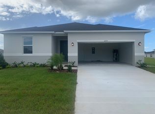 2105 Ficus St, Mascotte, FL 34753