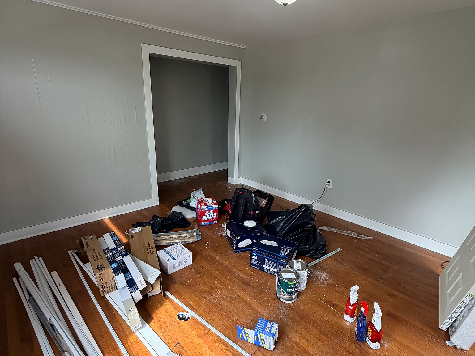 4 bed, $2,000 — Photo 2