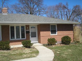 90 Sunnyside Ln, Columbus, OH 43214