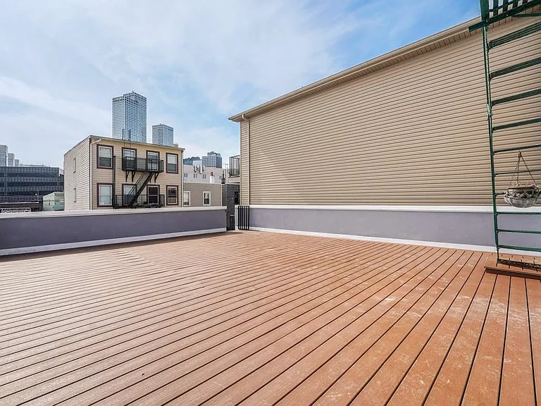 97 Saint Pauls Ave #2 — Photo 1