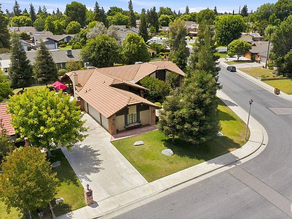 2nd image of 2501 Moffitt Way