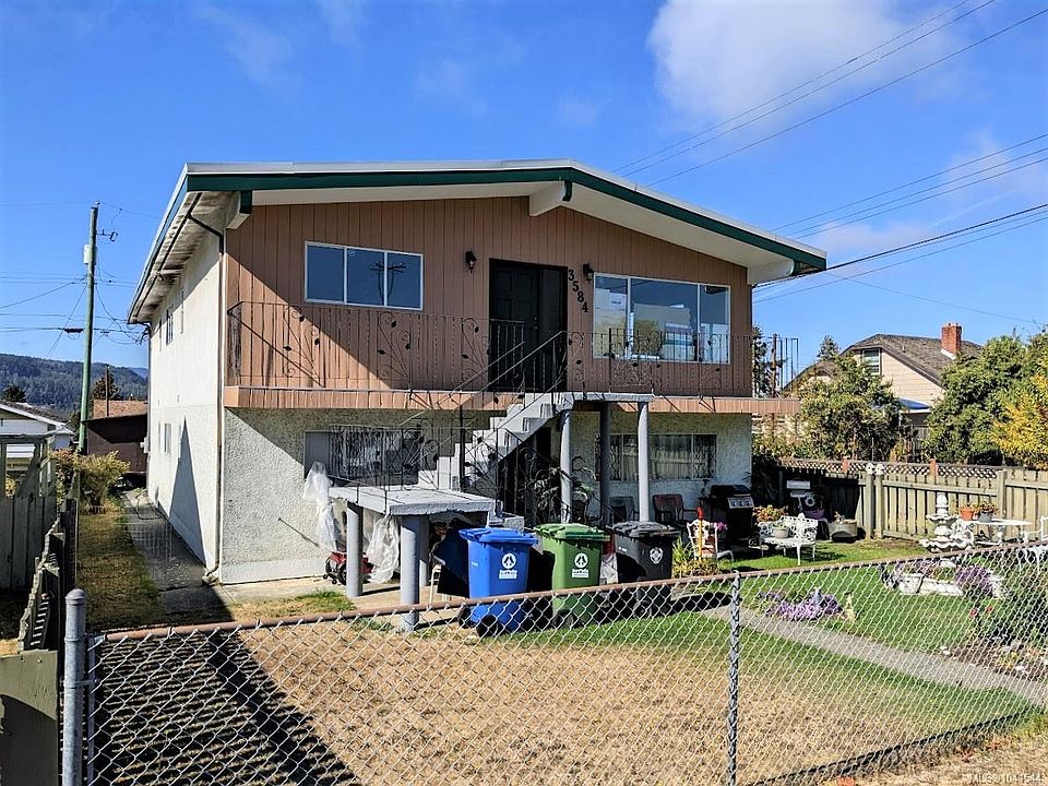1st image of 3584 9th Ave