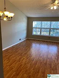 2 bed, 1058 sqft, $2,100 — Photo 4
