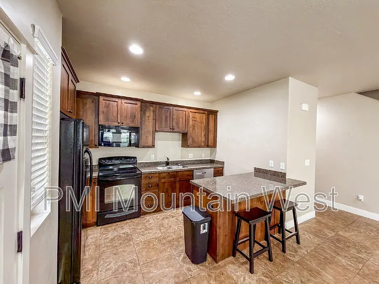 2119 Orchard Pines Loop — Photo 5