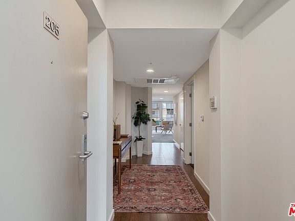 2nd image of 1222 S Westgate Ave APT 205
