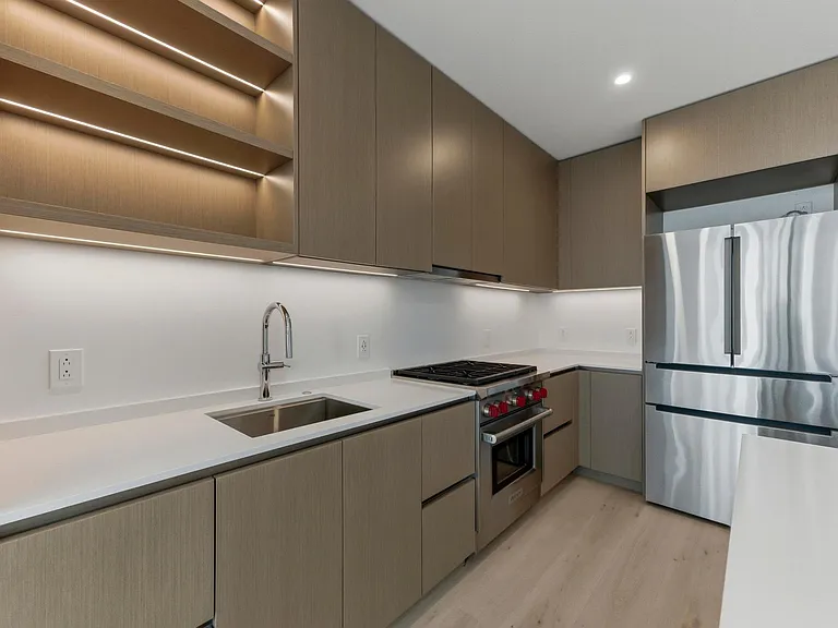 610 Davis St #2204 — Photo 11
