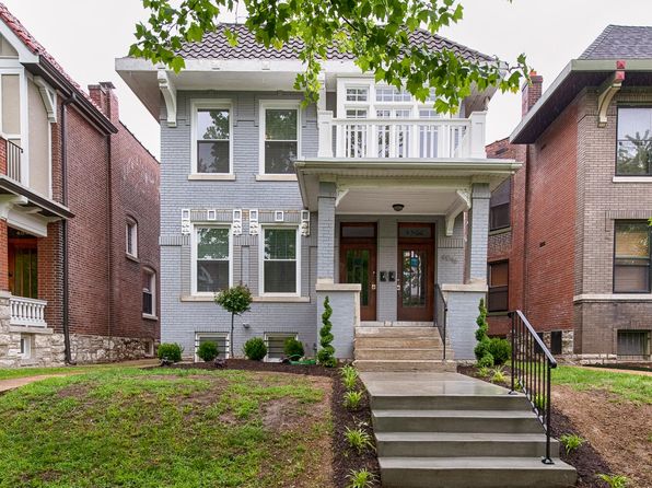 6044 Pershing Ave FLOOR 1