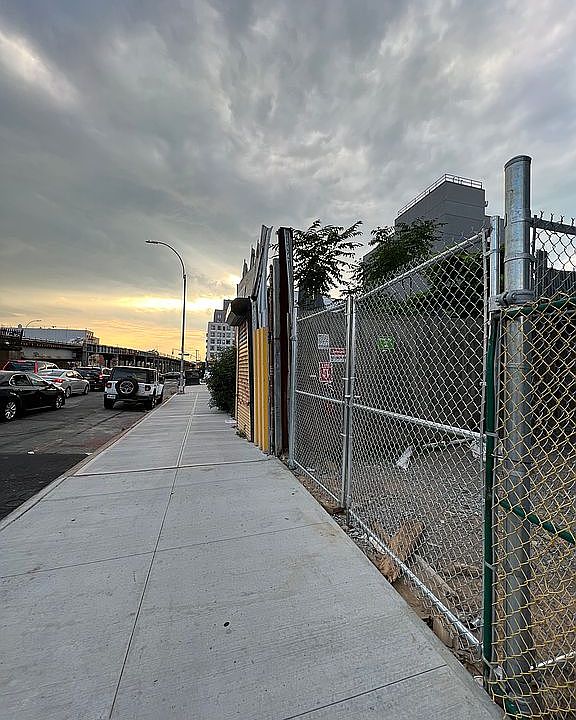 2nd image of 1905A Atlantic Ave