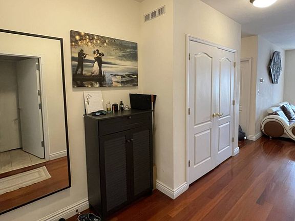 5th image of 2388 Ocean Ave APT 10