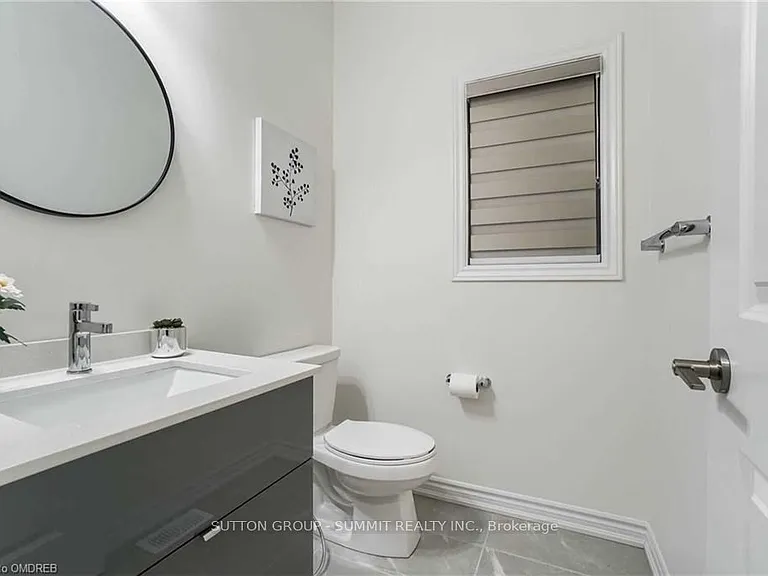 492 Bergamot Ave — Photo 9