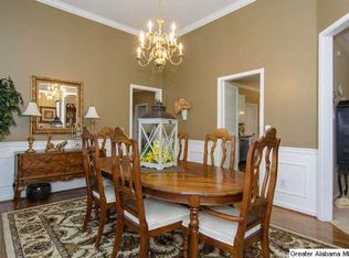 683 Oak Dr E, Trussville, AL 35173
