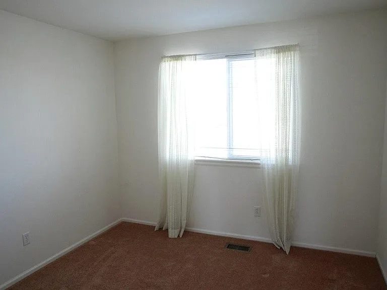 4911 Tarcoola Ln — Photo 24