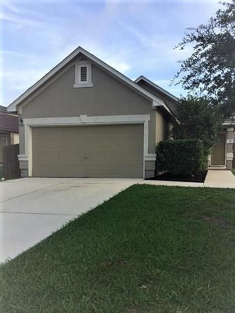 1st image of 293 Tower Dr