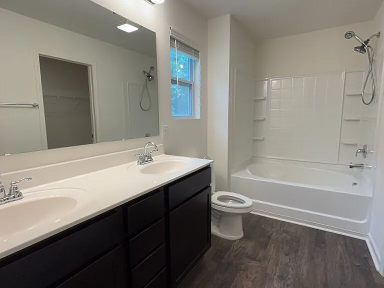 114 Rockingham Way — Photo 15