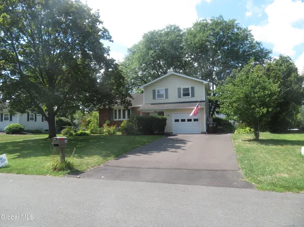 14 Bellevue Street, Selkirk, NY 12158