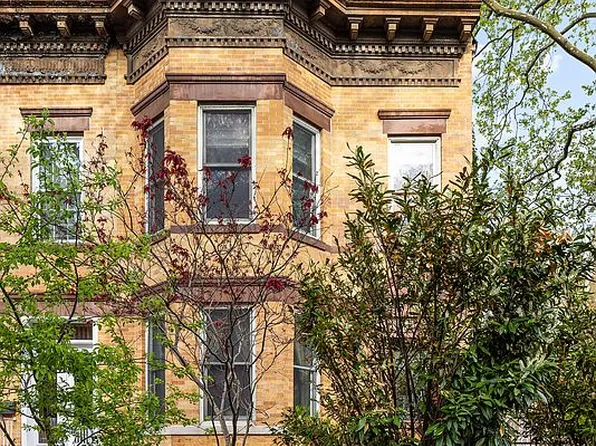 51 Dahill Rd Floor 1, Brooklyn, NY 11218