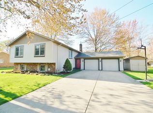 120 Kean Dr, Cortland, OH