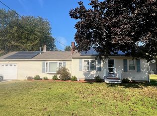 48 Adelaide St, Hudson, NH 03051