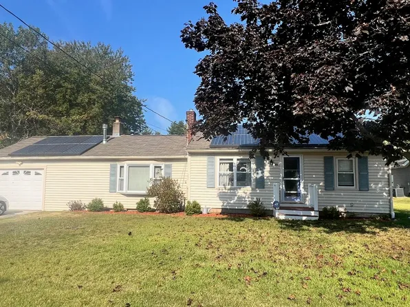 48 Adelaide Street, Hudson, NH 03051