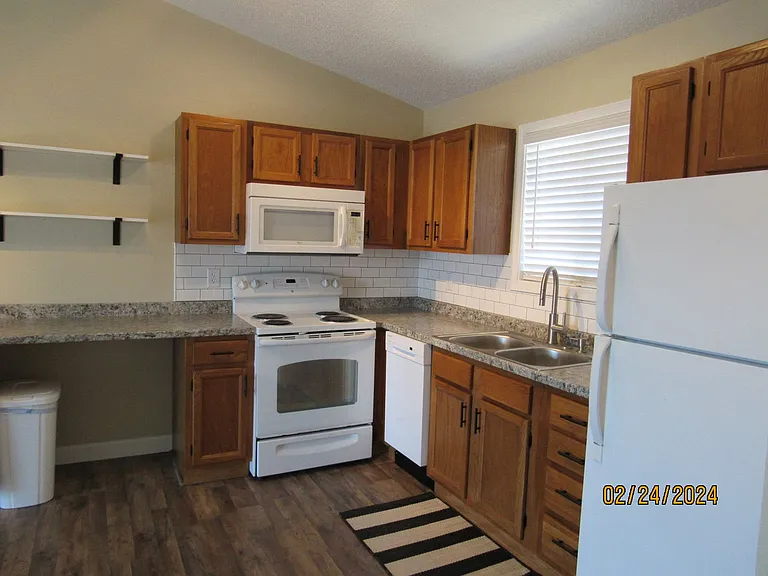 5499 Three Seasons Rd #A11 — Photo 5