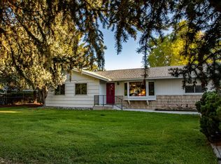 2704 Cowgill Rd, Cody, WY 82414