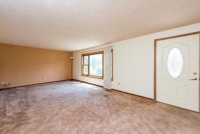 5th image of 3008 W Golfmoor St