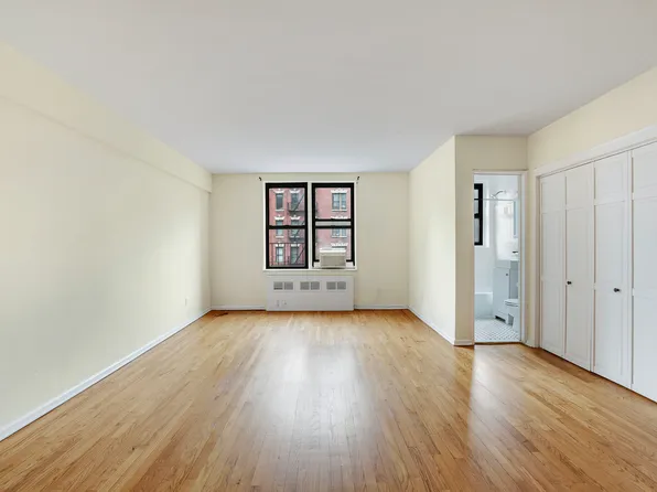 1420 York Avenue image 1 of 5