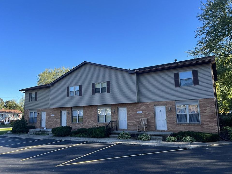 1st image of 2191A Meadowlawn Dr