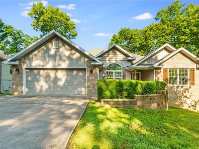 11 Bromyard Ln, Bella Vista, AR, 72714
