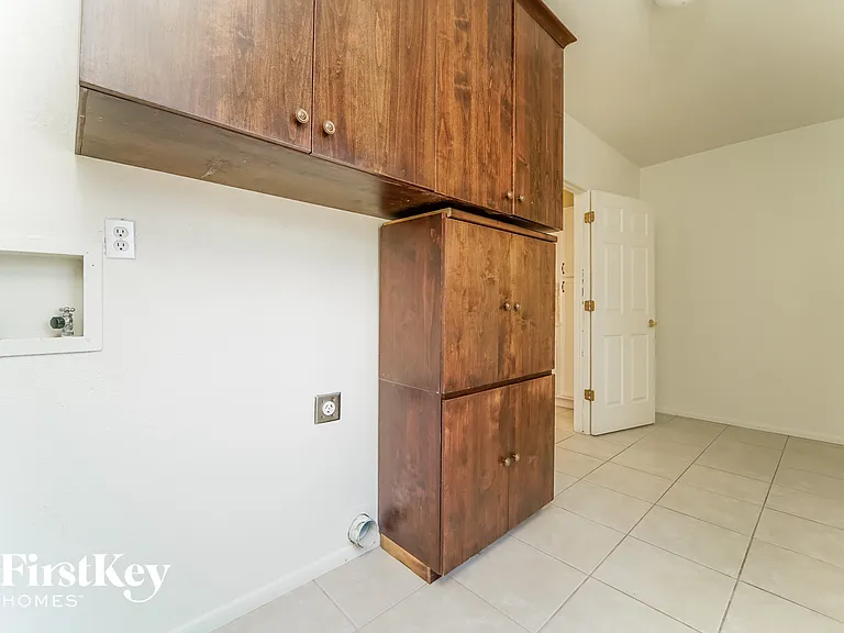 6718 N Positano Way — Photo 12