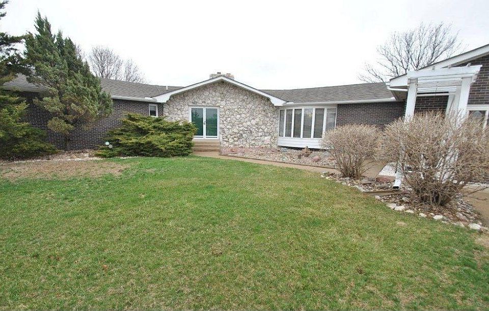 30386 438th Ave, Yankton, SD 57078 Zillow