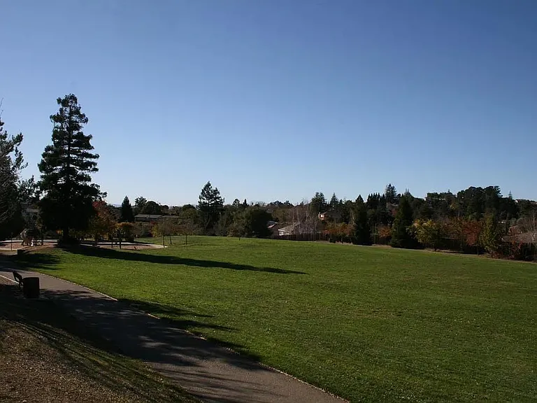 17982 Walnut Rd — Photo 12