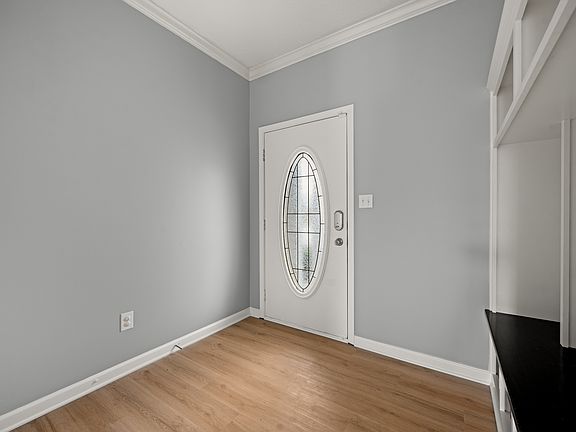 4th image of 5845 Mill Oak Dr