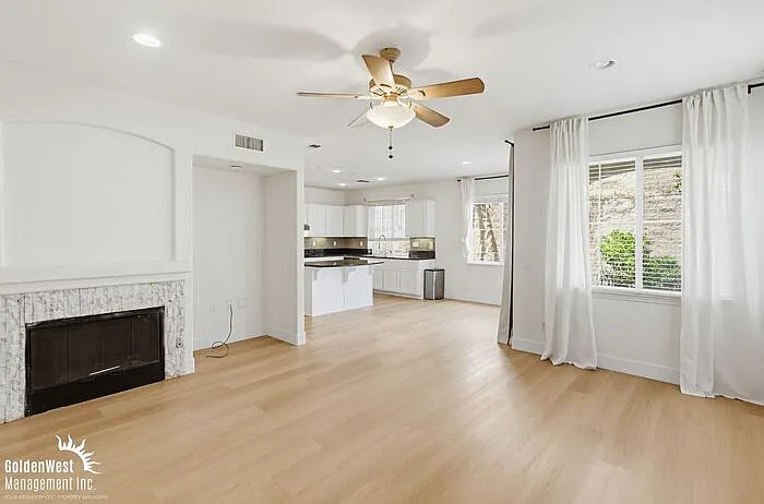 706 Casita Ln — Photo 6