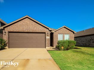 8818 Dairy Farm Trl, Rosharon, TX 77583