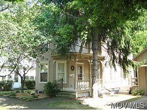 1st image of 512 N 7th St
