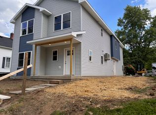 408 W Washington St APT B, Greencastle, IN 46135