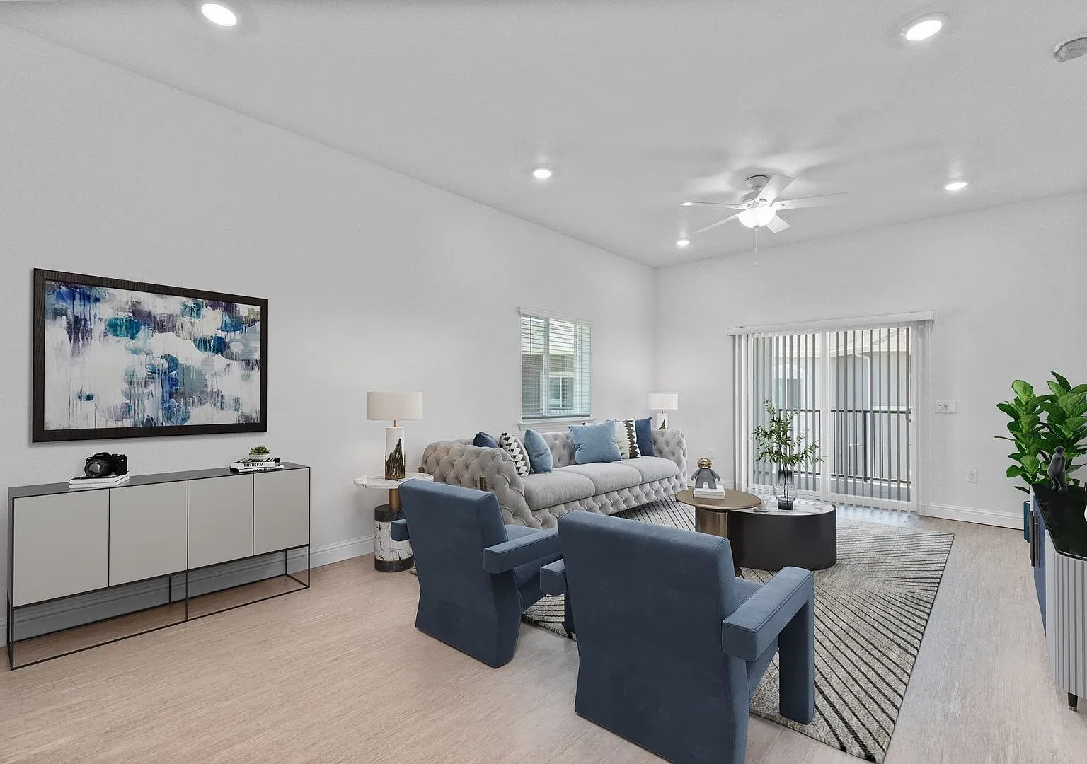 Madelyn Court — Photo 2