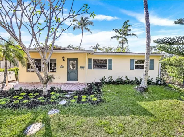 1120 10th AVE N, NAPLES, FL 34102