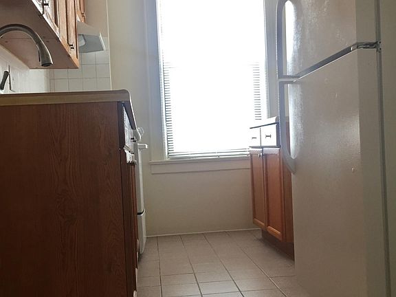 5th image of 3623 168th St Floor 3
