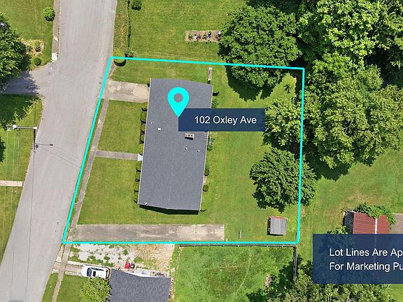 3rd image of 102 Oxley Ave