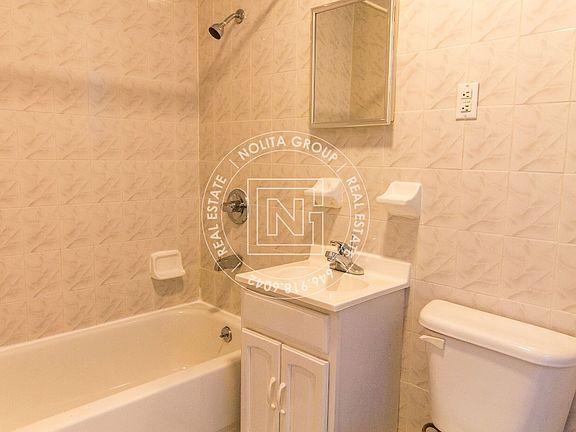 5th image of 35 Orchard St APT 5